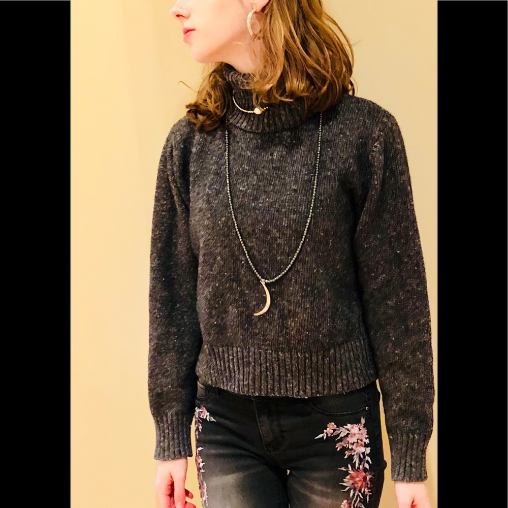 Eddie Bauer Sweater